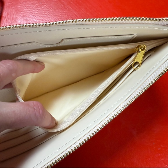 BANDO COLOR BLOCK WRISTLET WALLET - Picture 4 of 7